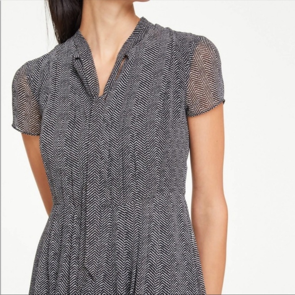 NWOT Ann Taylor Tie Neck Midi Dress (Size 8) - Picture 2 of 8